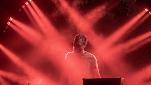 /static/media/Chillary Festival - In The Mix.7d5ddba9bddb63fd4a8a